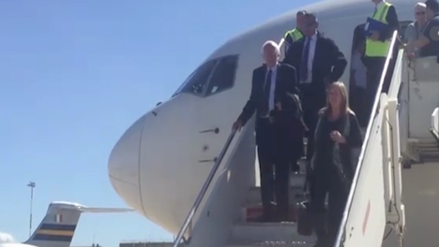 Bernie Sanders,  wife Jane and family arrive in Rome